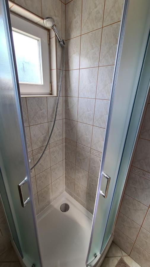 Apartman Ivanka Apartment Vir Ngoại thất bức ảnh